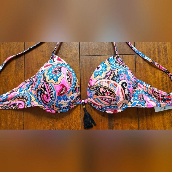 SOLD- Shade & Shore Bikini -34B/XS - Picture 3 of 16